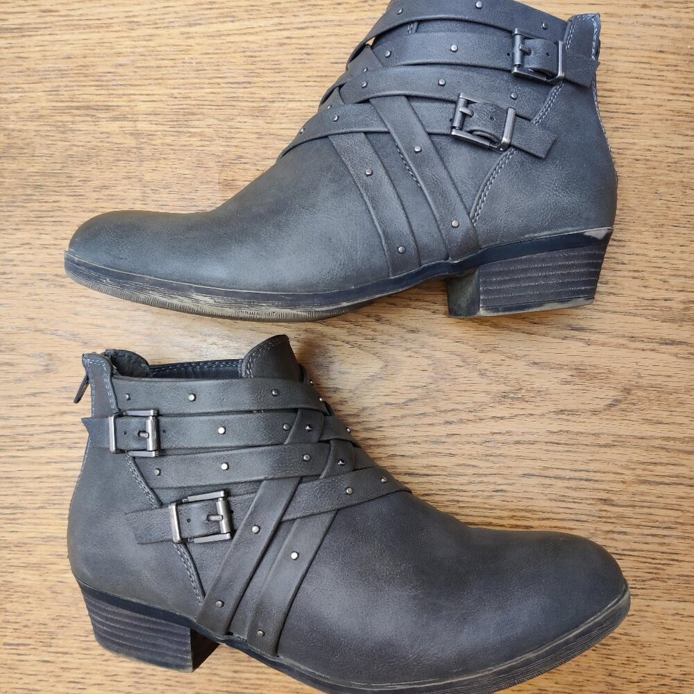 SO Brown Ankle Booties with Studded Buckle Straps size 7